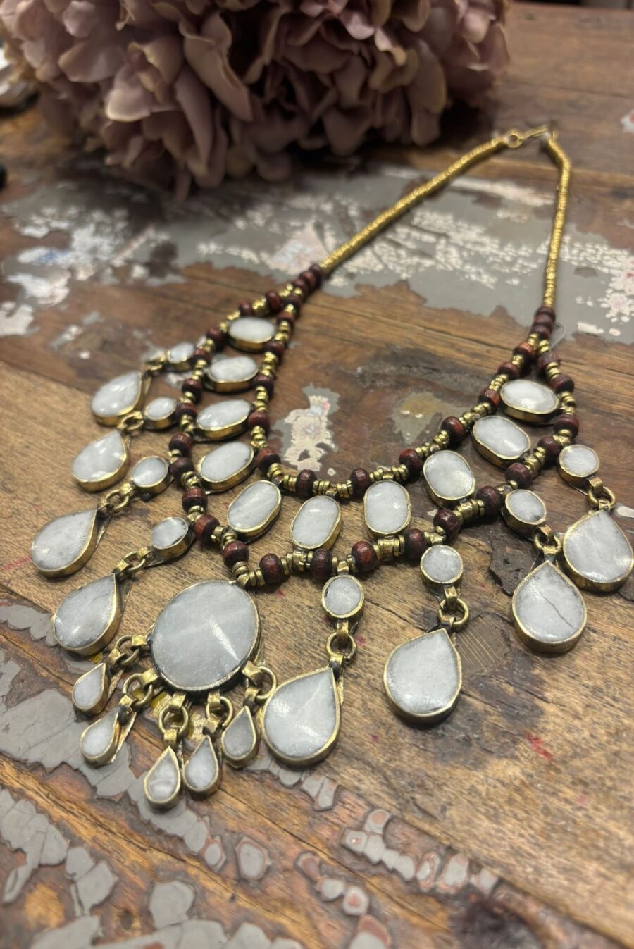 Collar Reina Kuchi Nodrama