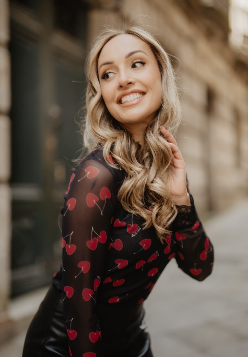 Camiseta Manga Larga Cerezas Valladolid Animosa Nodrama