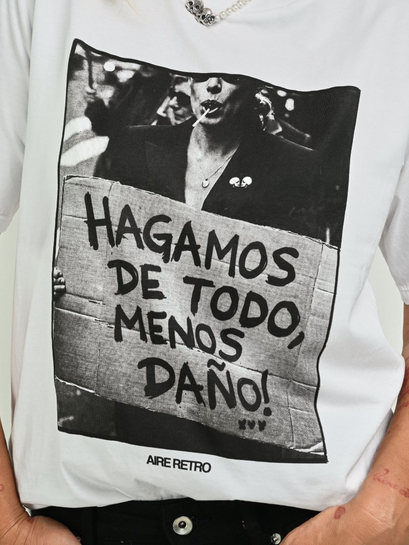 Camiseta Blanca Aire Retro Nodrama.jpg